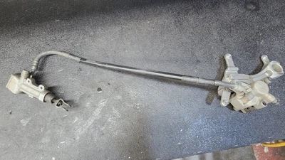 Pinza de freno trasera cilindro maestro KX250f RMZ250 04 05 06 Suzuki Kawasaki 2004 Foto 1 de 4