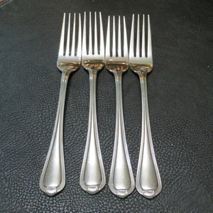 Pfaltzgraff Addison Dinner Forks Set of 4 Stainless 18/8 Korea 7 3/8" - Picture 1 of 9