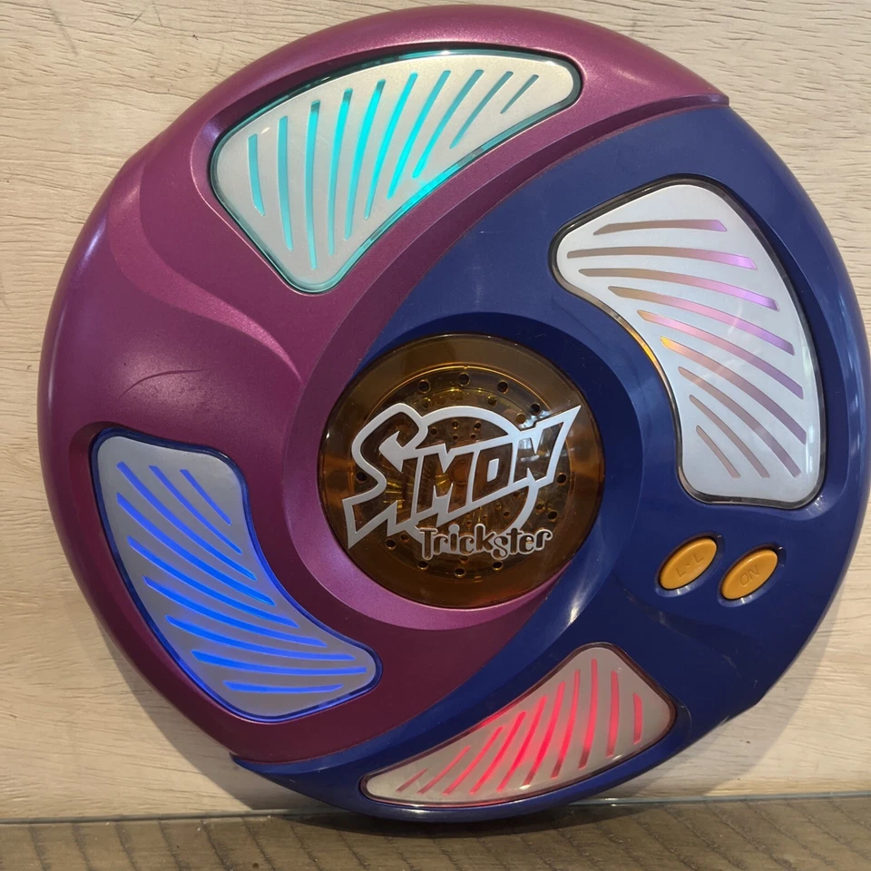 Hasbro Simon Trickster Full Size Electronic Game 2005 Vintage Bop it car bored - Image 1 of 3