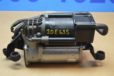 2020 W213 MERCEDES BENZ E63 S AMG SUSPENSION AIR COMPRESSOR PUMP 2133202701 - Image 1 of 4
