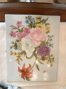 SMALL PORCELAIN GLASS FLORAL DECORATED CUTTING BOARD - Picture 1 of 5