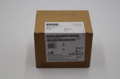 Siemens 6ES7231-5PF32-0XB0 SM1231 6ES7 231-5PF32-0XB0 - Image 1 of 2
