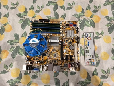 Scheda Madre IPIBL-LB + CPU Q6600 + 4GB Ram - Immagine 1 di 4