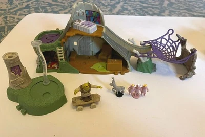 Shrek Swamp House And Portion Lab Playsets 2004 Complete - Image 1 of 4