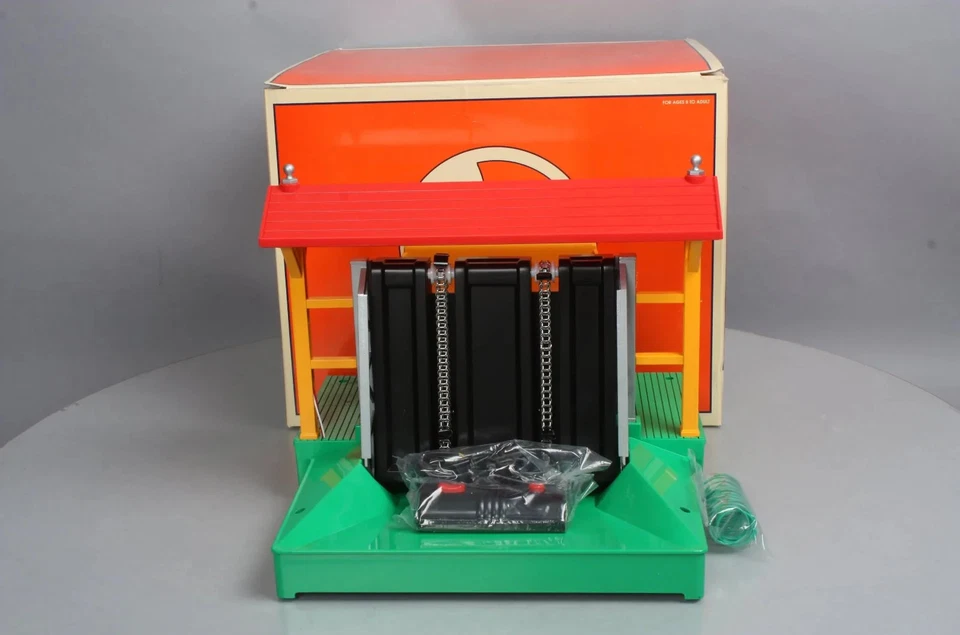 Lionel 6-12915 #164 Automatic Log Loader - Image 1 of 1