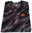 Medium Nike Camouflage Themed T-Shirt