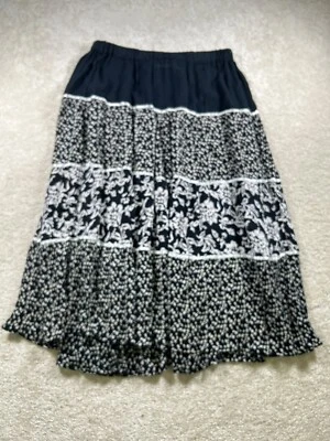 Cathy Daniels Petites M 层叠长裙黑色花卉波西米亚小屋核心女巫 — 第 1/4 张图片