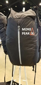 HOCHWERTIGER MONS PEAK RUCKSACK 23L CAMPING REISEN SCHWARZ TASCHE KOSTENLOSER VERSAND - Bild 1 von 1