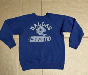 Vintage Champion Dallas Cowboys Sweater Boys Large Blue Sweatshirt Sweater 90s - Picture 1 of 13