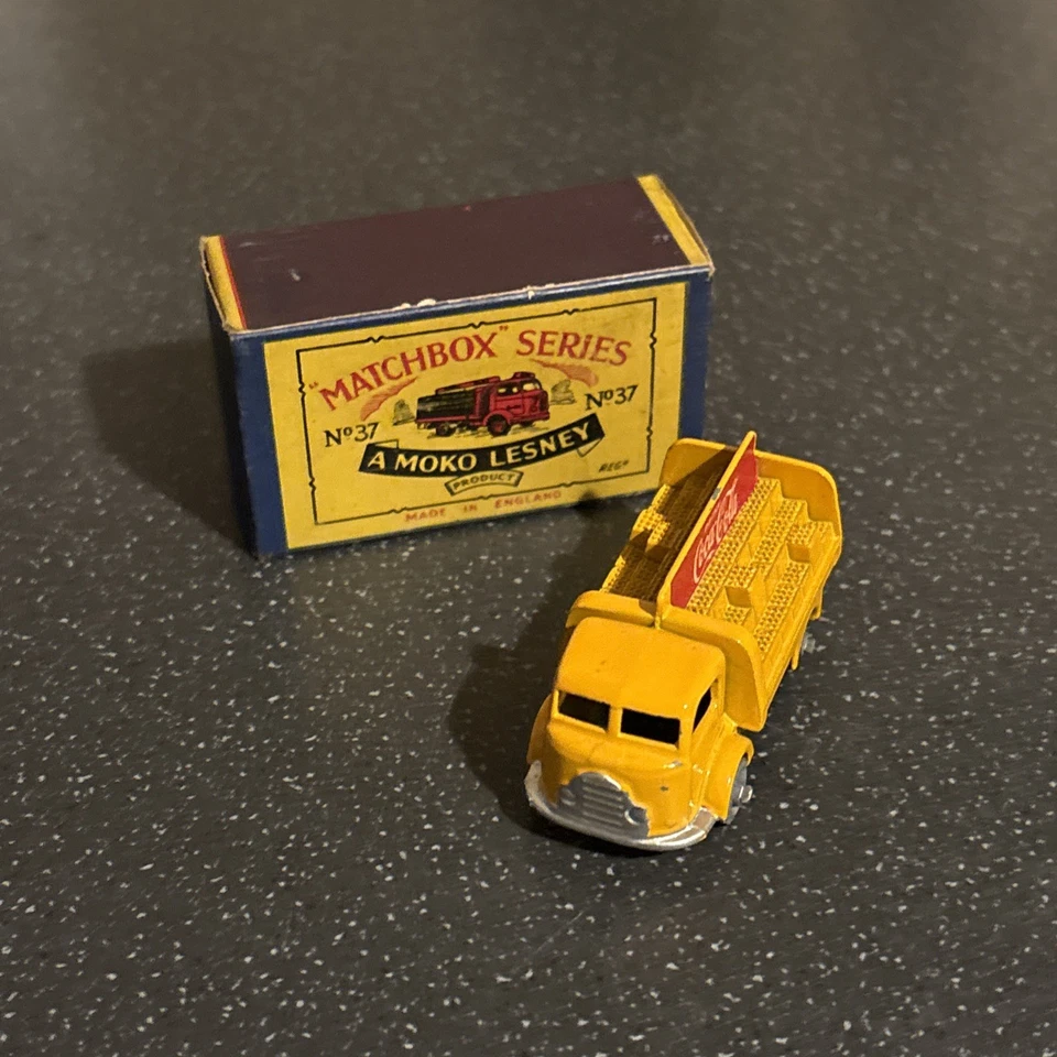 Matchbox Lesney Moko No.37 Karrier Bantam 2 Ton Coca Cola Truck. Original Boxed - Image 1 of 4