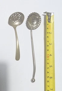 2 x Vintage sugar sifter spoon - Picture 1 of 3