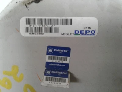 Passenger Right Headlight Fits 01-04 SEQUOIA 1371375 - Image 1 of 4