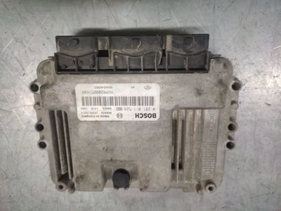 8200051608 CENTRALINA MOTORE / 8200546983 / 1324906 PER RENAULT TRAFIC II FURGON - Immagine 1 di 4