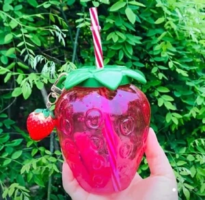 New Cute Transparent Strawberry Shape Portable Cup Lovely Straw Pendant Strap - Picture 1 of 7