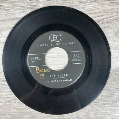 Mad Mike & The Maniacs The Hunch / Quarter To Four 45 RPM 7” Vinyl LEO - Image 1 of 4