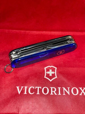 全新 Victorinox Swiss Army 91 毫米刀 FIELDMASTER 蓝宝石蓝色 1.4713.T2 — 第 1/4 张图片