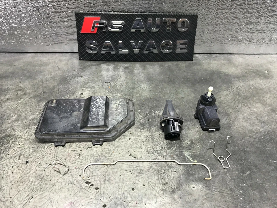 Ford Focus 2005 kit de soporte de bombilla para faros Foto 1 de 3