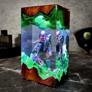 Custom Predator resin wood lamp, Custom Epoxy Resin Lamp - Picture 1 of 6