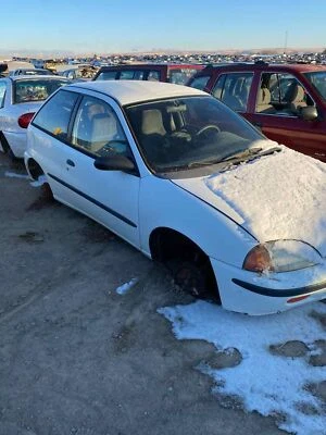 Conjunto de faros izquierdos usados se adapta a: 1997 Geo Metro haz sellado izquierdo grado A Foto 1 de 4