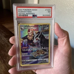 Pokémon Mightyena 2022 #TG09 arte completo resplandor astral PSA 7 cartas clasificadas - Imagen 1 de 4