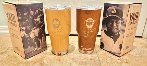 NIB St Louis Cardinals Yadier Molina Yadi Tumblers Light Dark Brown Set SGA 2022 Cover