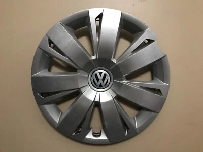2011-17 VW VOLKSWAGEN JETTA 16" GENUINE OEM HUBCAP WHEEL COVER 5C0.601.147.A - Image 1 of 4