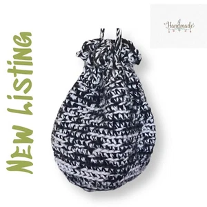 70s Handmade Knitted Hobo Drawstring Purse Black White COTTAGE BOHO BEACH VTG - Picture 1 of 11