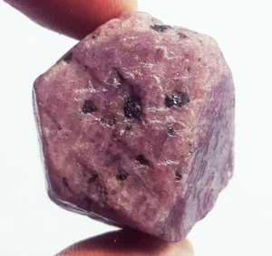 Unheated Natural Ruby Corundum Rough 260.60 Ct Loose Gemstone With Free Gift - Picture 1 of 4