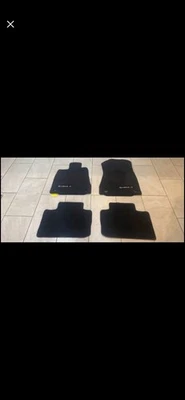 2018-2024 Lexus IS 300 Floor Mats Front and Rear Set Black Carpet Foto 1 de 4