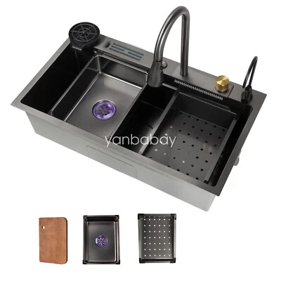 Fregadero de cocina negro de 31,5"" con cascada de lluvia voladora integrado con juego de grifos extraíbles Foto 1 de 4