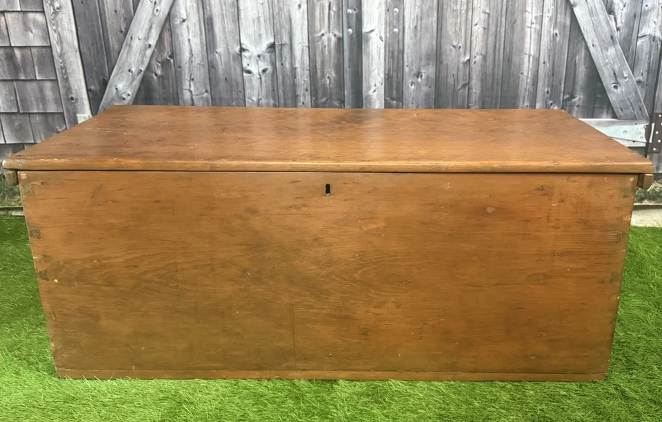 *Mueble de mesa de arte náutico antiguo cofre marino primitivo de principios del siglo XIX para caza de ballenas* Foto 1 de 4