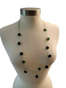 Collar Disco Esmaltado Flotante en Capas Tono Plateado Verde Esmeralda - Imagen 1 de 5