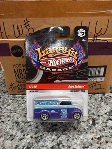 Hot Wheels Larry's Garage Holiday Christmas DAIRY DELIVERY CHASE SIGNED - Picture 1 of 7