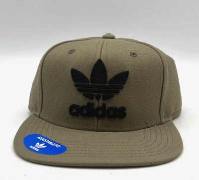 Adidas оливковый зеленый с черный бейсбольная кепка с цепочкой бейсболки один размер подходит всем - Изображение 1 из 4