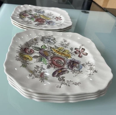 Set 8 Vintage Johnson Bros Sheraton 7-3/4" Square Salad Plates Floral England - Image 1 of 4