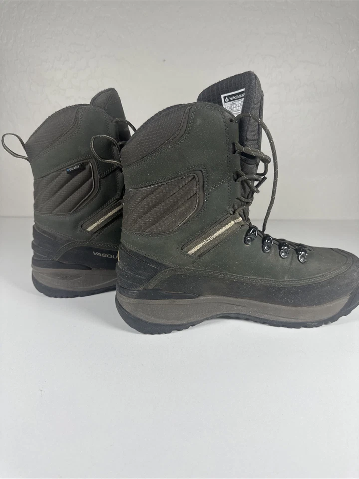 Vasque Hiking Boot 12M 400 Grams Thinsulate Ultra - Image 1 of 4