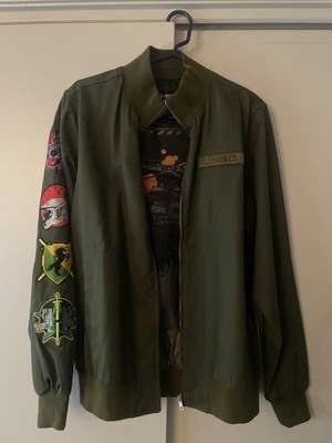 Halo Infinite: Chaqueta Bomber (M) Foto 1 de 3