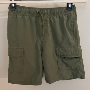 Boys Cat & Jack Shorts Size L 10/12 Green Cargo NWOT - Picture 1 of 3