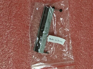 New 2.5" Laptop SATA Hard Drive Caddy Door Cover for Dell Latitude D630 w.Screws - Afbeelding 1 van 1