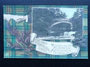 Schottland Tartan Gruß AULD BEKANNTE & HANDSCHÜTTELN / 2 um 1906 Postkarte - Bild 1 von 2
