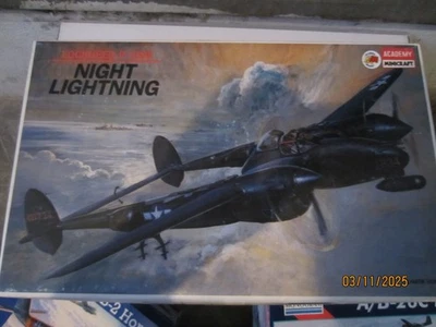 1/48 Academy P-38M Night Lightning - Immagine 1 di 2