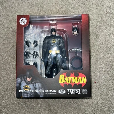 MEDICOM *IN HAND* Mafex No 270 Excl Knight Crusader Batman - UK Seller - Xmas special