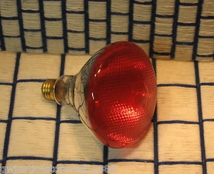 NEW 100 WATT RED 120V outdoor PYREX LIGHT BULB BR38 sub4 PAR38 flood 100w - Picture 1 of 3