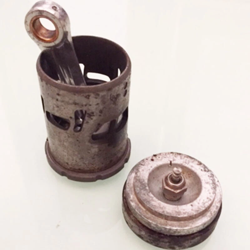 RICAMBIO PER MOTORI A SCOPPIO NOVAROSSI ACCOPPIAMENTO SET CUSCINETTO + CANDELA - Immagine 1 di 1