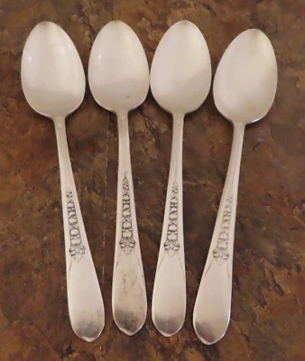 IS Priscilla Lady Ann Juego 4 cucharas para servir Wm Rogers Plateado Cubiertos Lote G Foto 1 de 4