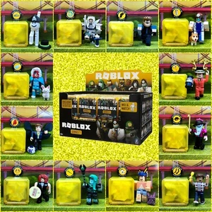 Roblox Celebrity Serie 7 goldgelb Mystery Box Figuren Spielzeug NEU + unbenutzte Codes! - Bild 1 von 28