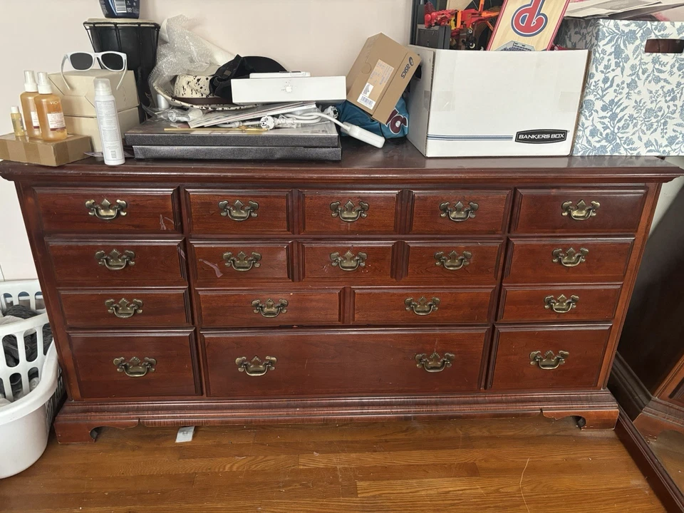 Комод двойной AMERICAN DRAW из красного дерева традиционный стиль 66 дюймов 21-130 - Изображение 1 из 1