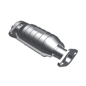 MagnaFlow 49 State Converter 23682 Direct Fit Catalytic Converter - Picture 1 of 4