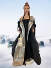 Tonner Wentworth Sydney Chase 16" Fashion Doll DARK EMBRACE, Auburn LE 500 VIDEO