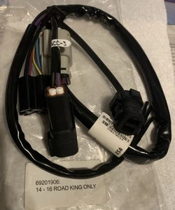 HARLEY DAVIDSON GENUINE ROAD KING FAN WIRE HARNESS 69201906 2014-16 Only - Picture 1 of 3